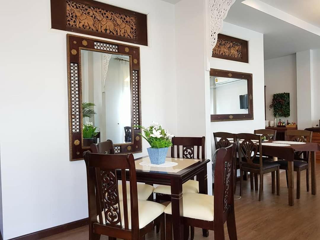The Velvet Orchid Hotel Chiang Mai Exterior photo